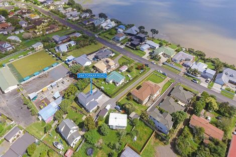 Photo of property in 28a Torkar Road, Clarks Beach, 2122