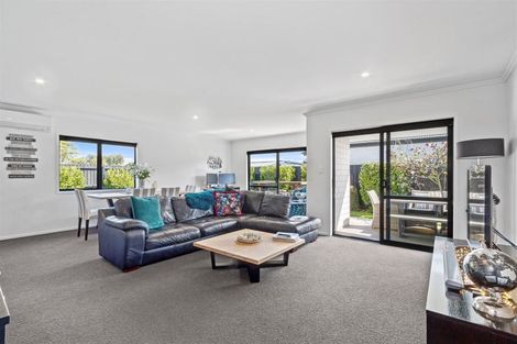Photo of property in 8 Parawai Street, Marshland, Christchurch, 8083