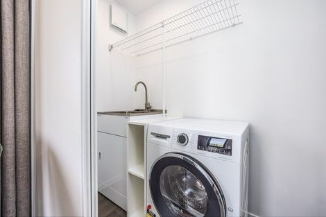 Photo of property in 50 Te Puketoka Lane, Mangere, Auckland, 2022