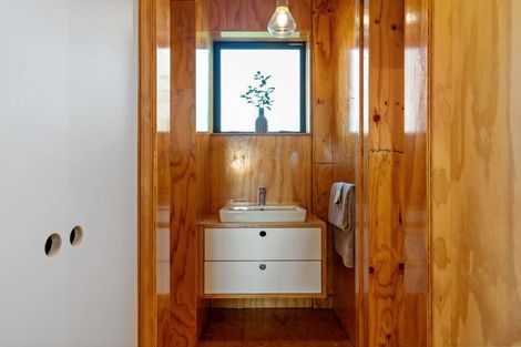 Photo of property in 59 Locking Street, Nelson South, Nelson, 7010