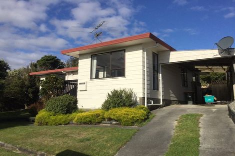 Photo of property in 8 Trinidad Crescent, Grenada Village, Wellington, 6037