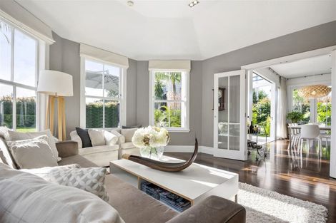 Photo of property in 26 Norwood Road, Bayswater, Auckland, 0622