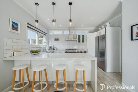 Photo of property in 32 Orr Crescent, Hutt Central, Lower Hutt, 5011