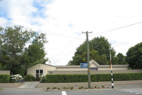 Photo of property in 104 Opawa Road, Opawa, Christchurch, 8023