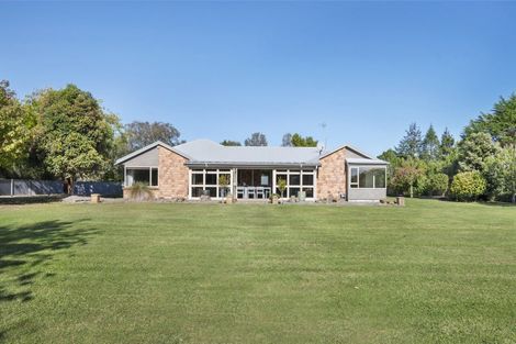 Photo of property in 98 Polson Hill Drive, Aokautere, Palmerston North, 4471