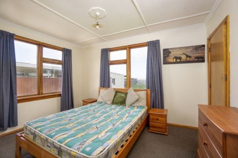 Photo of property in 11 Stafford Street, Ranfurly, 9332