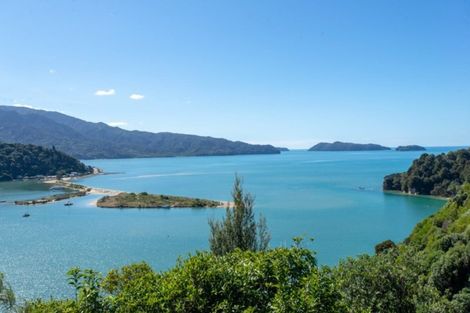 Photo of property in 26 Lady Barkly Grove, Kaiteriteri, Motueka, 7197