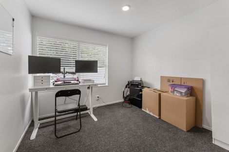 Photo of property in 3 Dennis Grove, Paraparaumu Beach, Paraparaumu, 5032