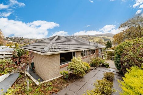 Photo of property in 8 Jason Street, Helensburgh, Dunedin, 9010