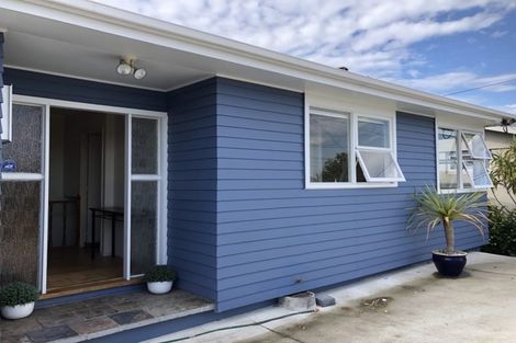 Photo of property in 105 Sunrise Avenue, Murrays Bay, Auckland, 0630