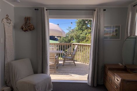 Photo of property in 1277 Papamoa Beach Road, Papamoa Beach, Papamoa, 3118