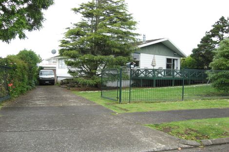 Photo of property in 11 Kea Place, Mangere Bridge, Auckland, 2022