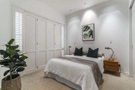 Photo of property in 1/7 The Promenade, Takapuna, Auckland, 0622