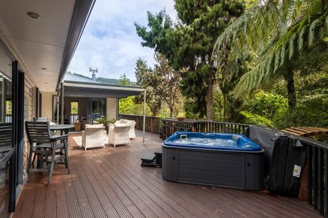 Photo of property in 43 Forest Road, Pinehaven, Upper Hutt, 5019