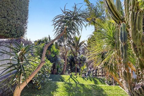 Photo of property in 27 London Street, Saint Marys Bay, Auckland, 1011