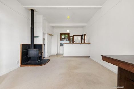 Photo of property in 94 Rolleston Street, Mount Cook, Wellington, 6021