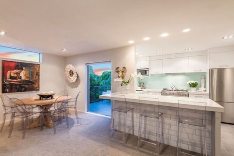 Photo of property in 1/22 Matipo Road, Mairangi Bay, Auckland, 0630