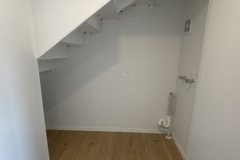 Photo of property in 4/18 Graham Avenue, Te Atatu Peninsula, Auckland, 0610