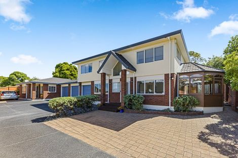 Photo of property in 1/29 Sutherland Road, Point Chevalier, Auckland, 1025