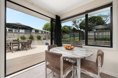 Photo of property in 21 Valley Road, Te Puke, 3119