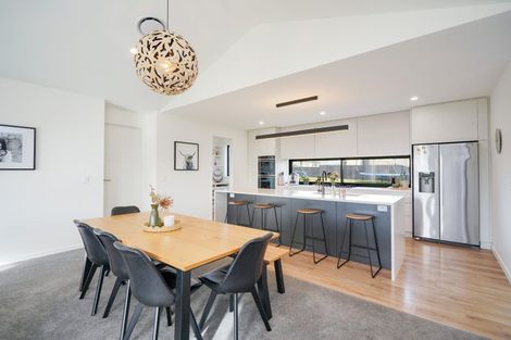 Photo of property in 6 Chatham Rise, Seaward Bush, Invercargill, 9812