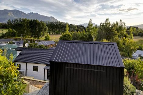 Photo of property in 71 Cotter Avenue, Arrowtown, 9302