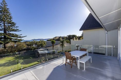 Photo of property in 221 Rosetta Road, Raumati South, Paraparaumu, 5032