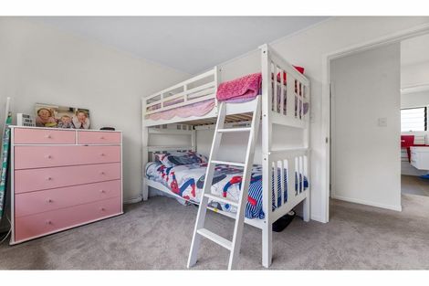 Photo of property in 81 Lynden Avenue, Hillcrest, Auckland, 0627