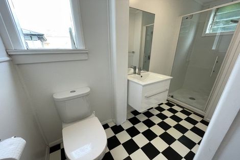 Photo of property in 1/14 Clifton Terrace, Kelburn, Wellington, 6012