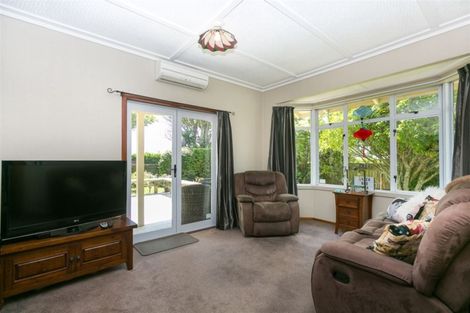 Photo of property in 160 Henwood Road, Paraite, New Plymouth, 4372