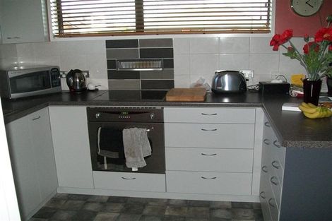 Photo of property in 1/200 Sawyers Arms Road, Bishopdale, Christchurch, 8053