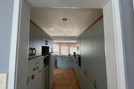 Photo of property in 8 Miro Place, Waiuku, 2123