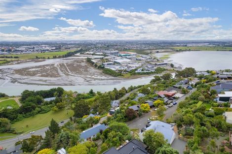 Photo of property in 2 Hobday Lane, Mount Pleasant, Christchurch, 8081