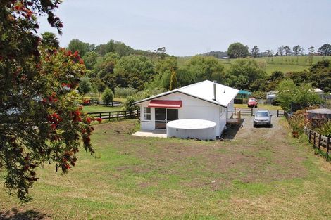 Photo of property in 7 Marshall Road, Kaiwaka, 0573