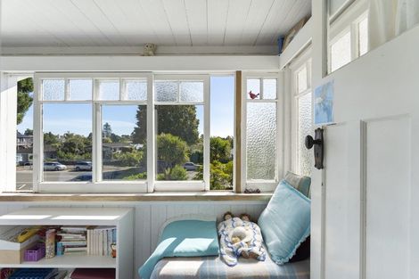 Photo of property in 130 Nile Street, Nelson, 7010