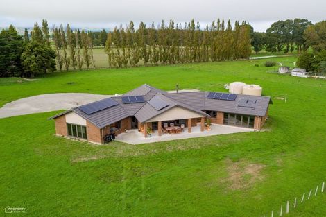 Photo of property in 1511 Kahutara Road, Kahutara, Featherston, 5772