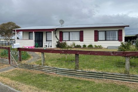 Photo of property in 3 Holmes Place, Flaxmere, Hastings, 4120