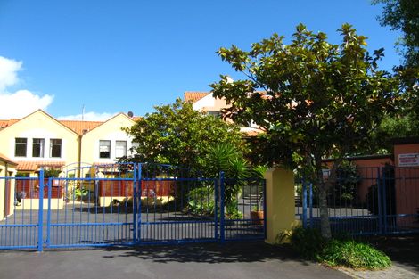 Photo of property in 114 Harbour Village Drive, Gulf Harbour, Whangaparaoa, 0930