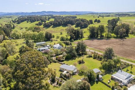 Photo of property in 37 Buckland Street, Tikokino, Waipawa, 4273