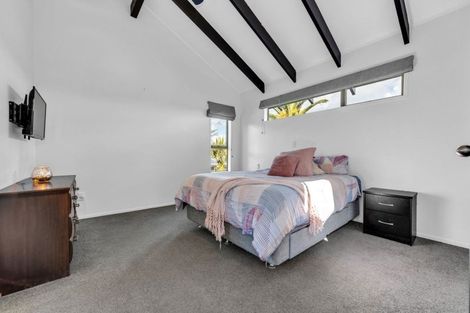 Photo of property in 9 Snowden Place, Opaheke, Papakura, 2113