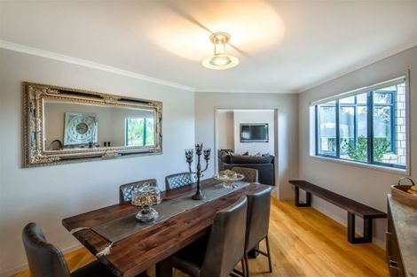 Photo of property in 166a Upper Harbour Drive, Greenhithe, Auckland, 0632