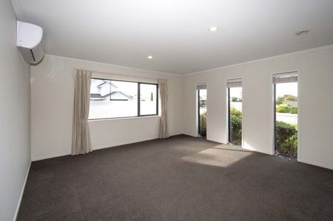 Photo of property in 27 Graycliffe Street, Halswell, Christchurch, 8025