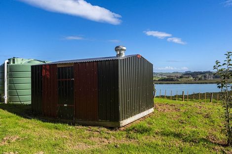 Photo of property in 228 Petley Road, Paparoa, 0571