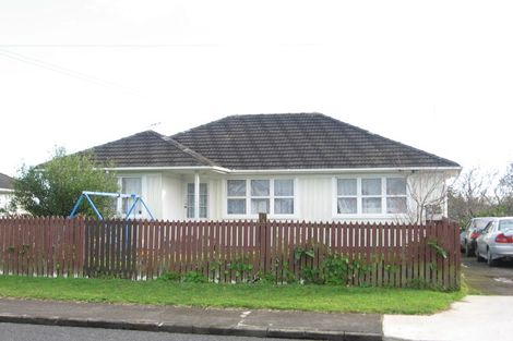 Photo of property in 11 Hooks Road, Manurewa, Auckland, 2102