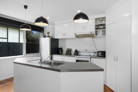 Photo of property in 1223 Papamoa Beach Road, Papamoa Beach, Papamoa, 3118