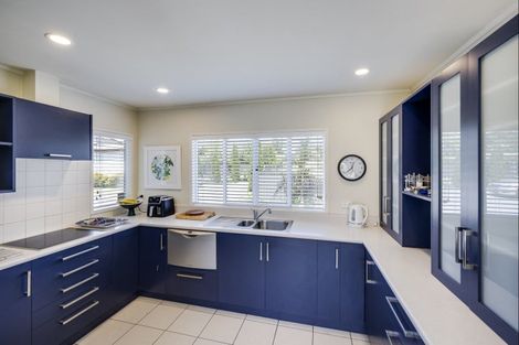 Photo of property in 28a Middle Road, Havelock North, 4130