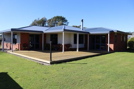 Photo of property in 1758 Mountain Road, Inglewood, 4386