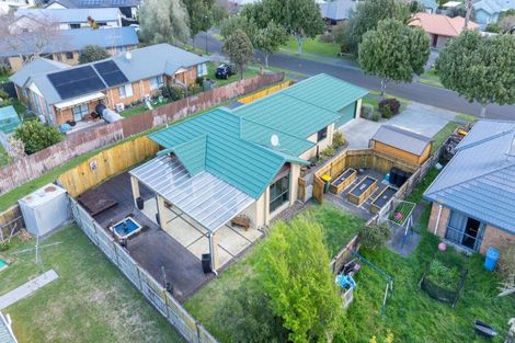 Photo of property in 22 Aldershot Place, Nawton, Hamilton, 3200