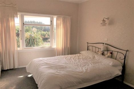 Photo of property in 17 Tulloch Street, Saint Johns Hill, Whanganui, 4500