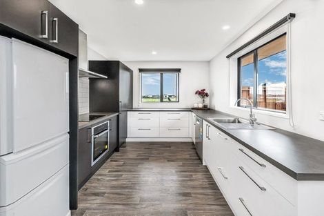 Photo of property in 11 Nepia Lane, Rolleston, 7615